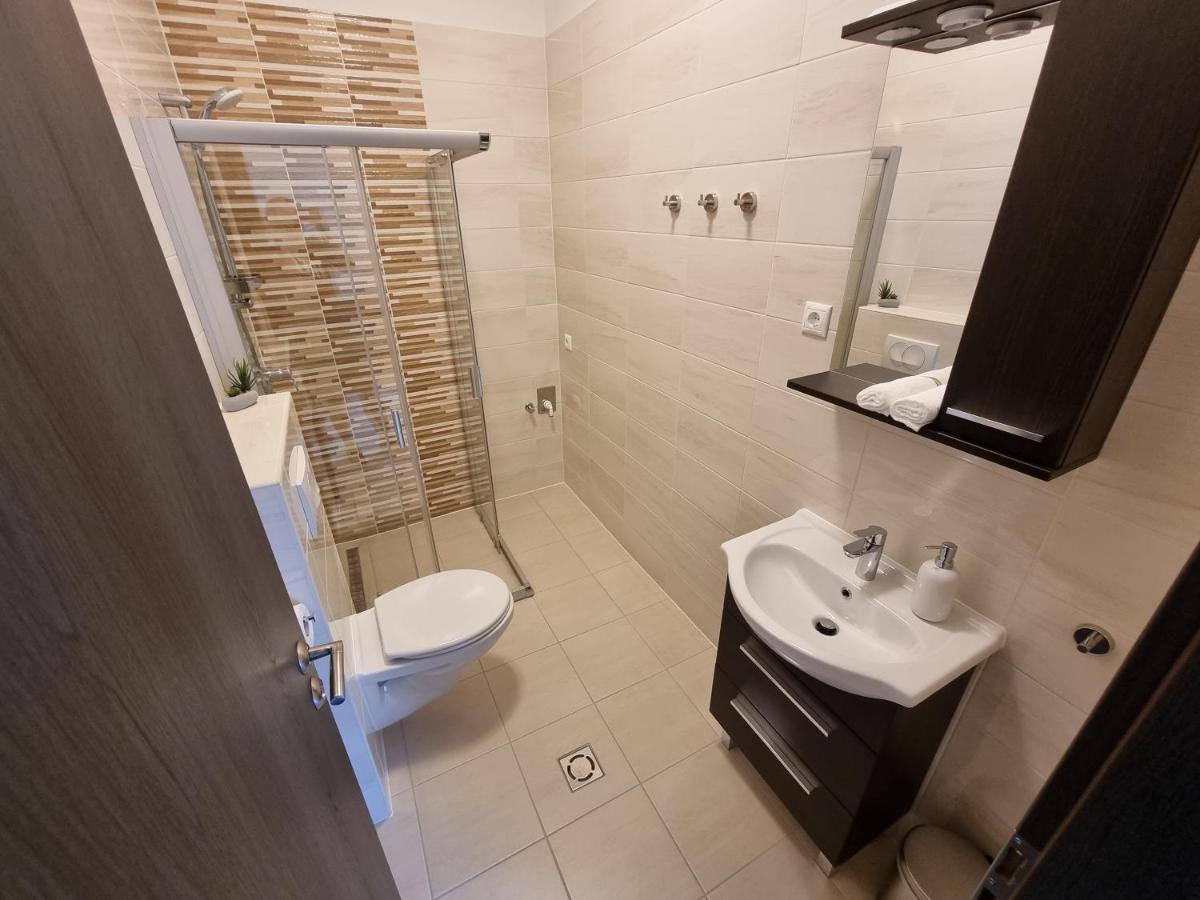 Karinthy Haz Guest House ชิโอฟก ภายนอก รูปภาพ
